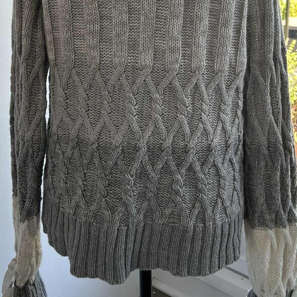 Max Studio Grey-Ivory Ombre Wool Blend Cable-Knit Sweater w/ Ribbon Cuff – US M - Picture 5 of 9